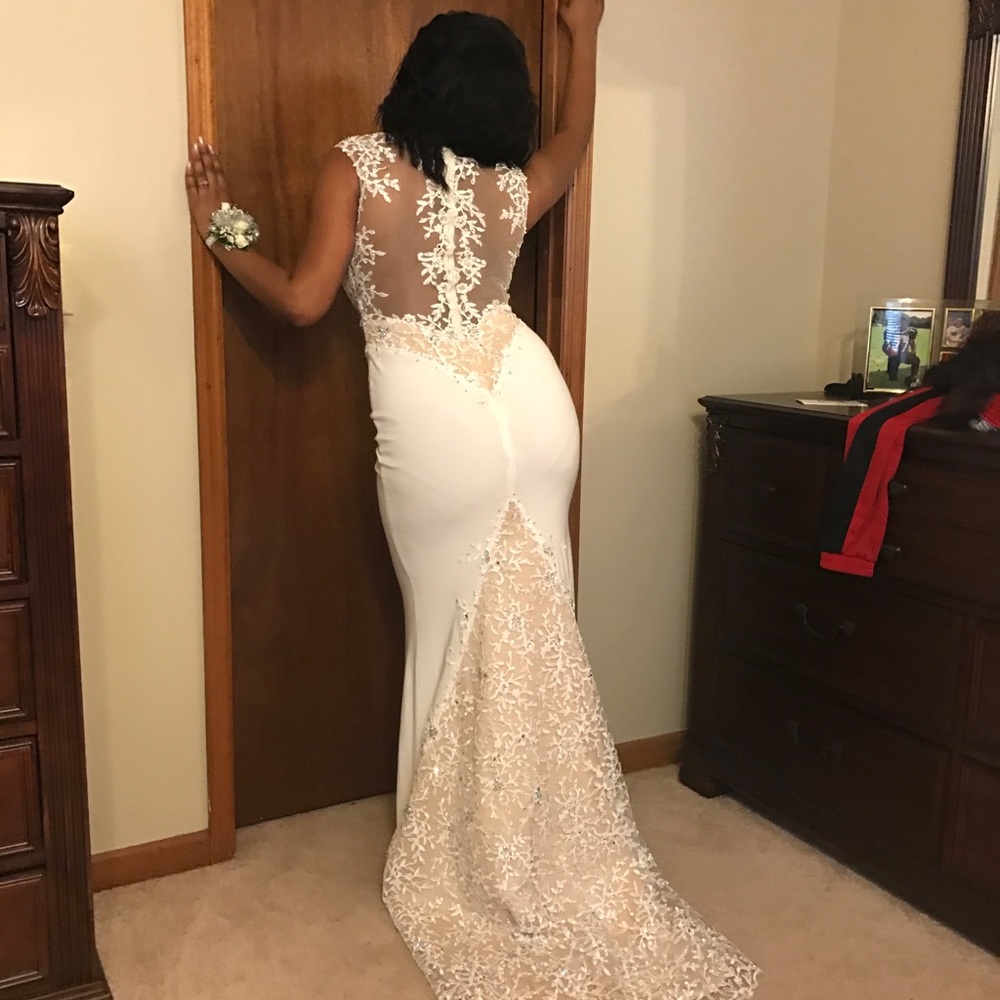 Prom Dress - Picture 2 of 6